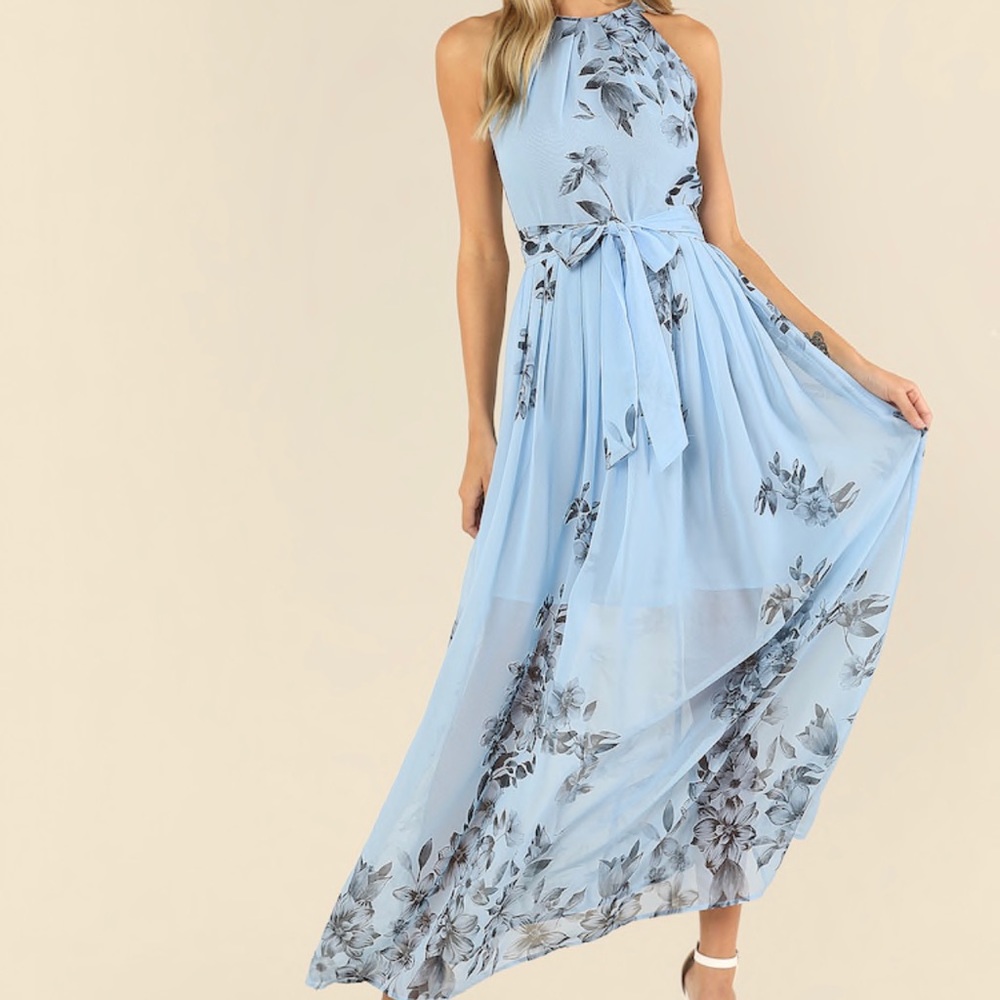 🎉HP🎉Pleated Halter Dress - Picture 2 of 8